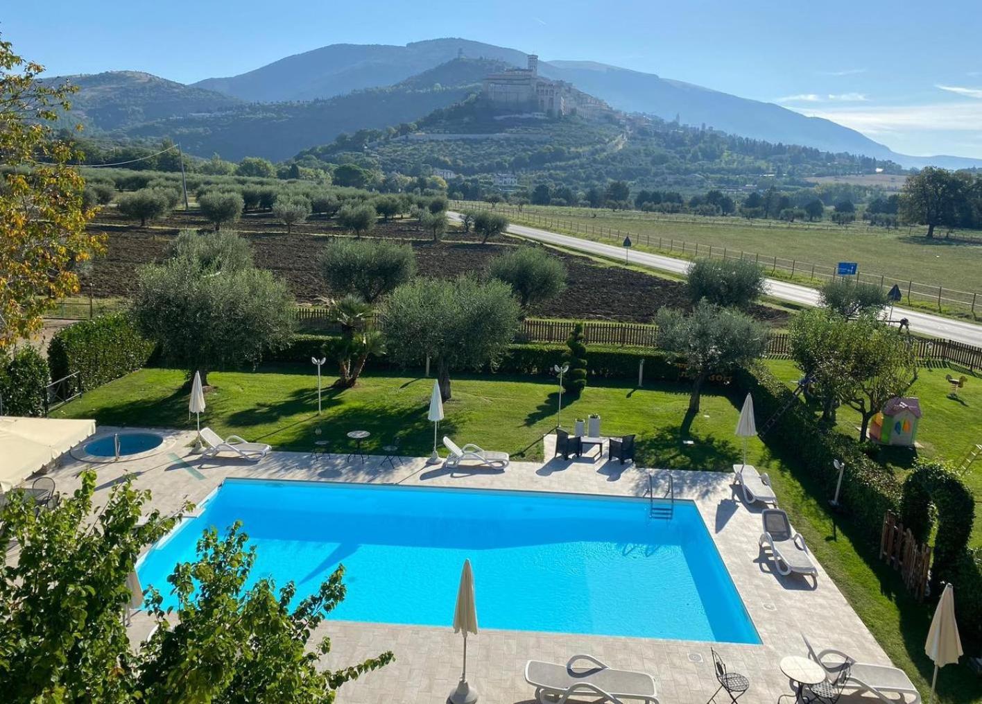Agriturismo Il Girasole Assisi Eksteriør billede