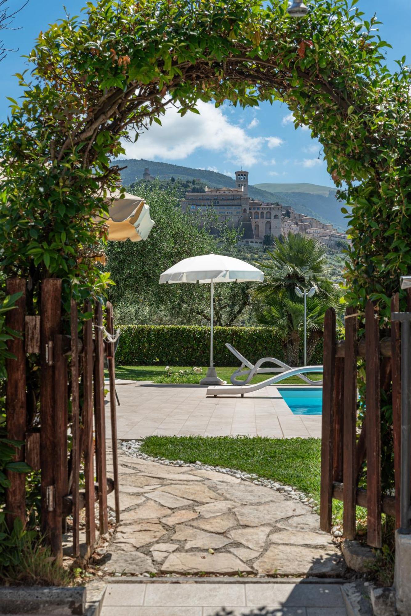 Agriturismo Il Girasole Assisi Eksteriør billede