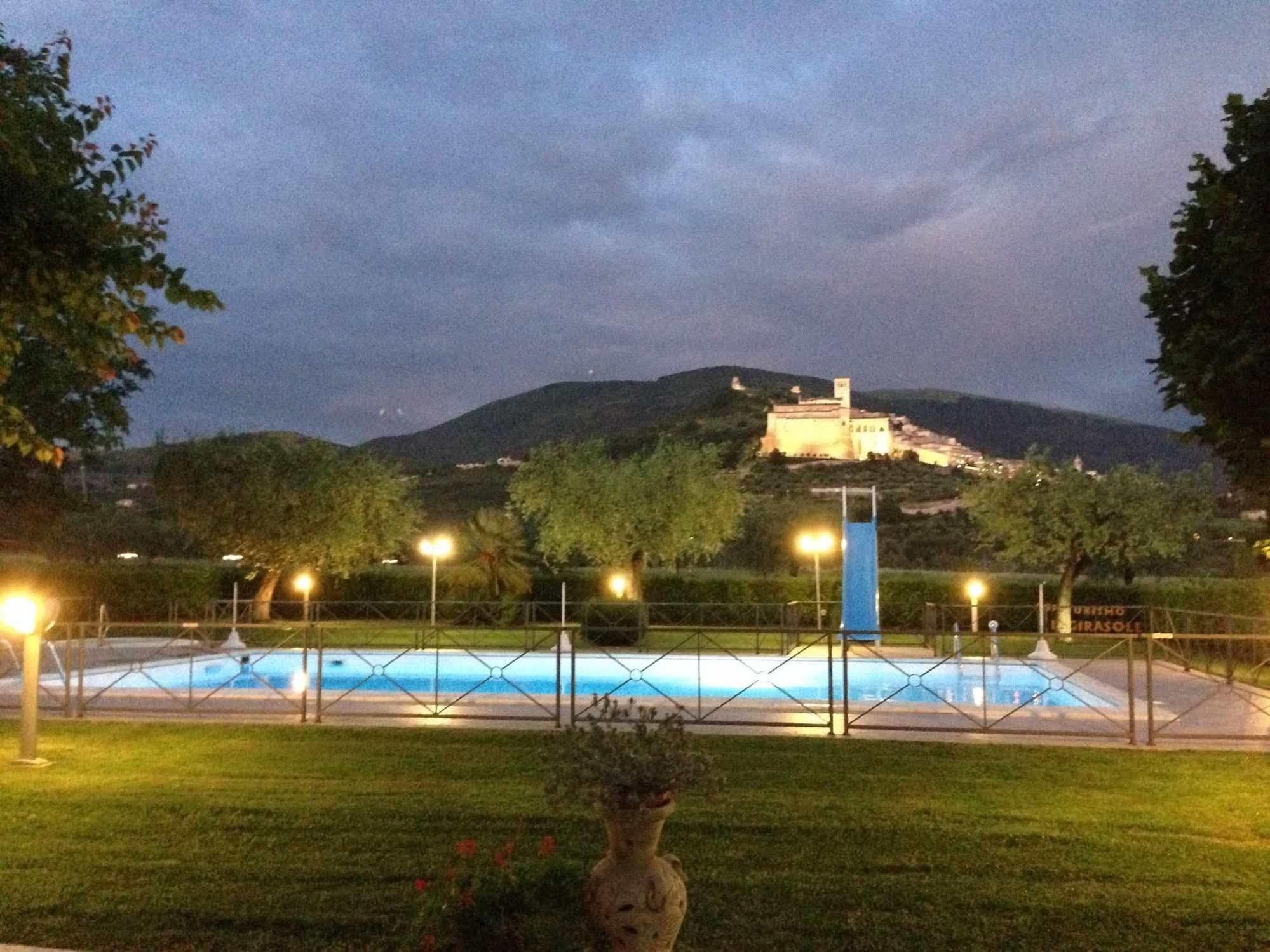 Agriturismo Il Girasole Assisi Eksteriør billede