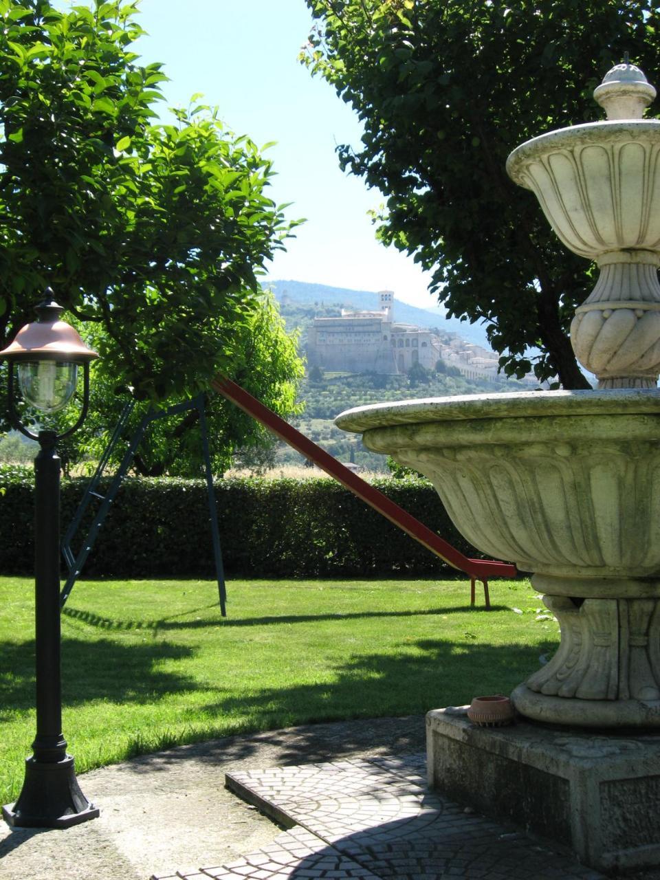 Agriturismo Il Girasole Assisi Eksteriør billede